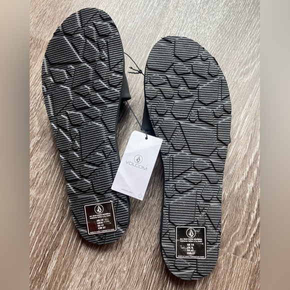 Volcom Slides - Picture 3 of 5